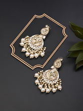 Paisely kundan, MOP & Meenakari chandbali Earring