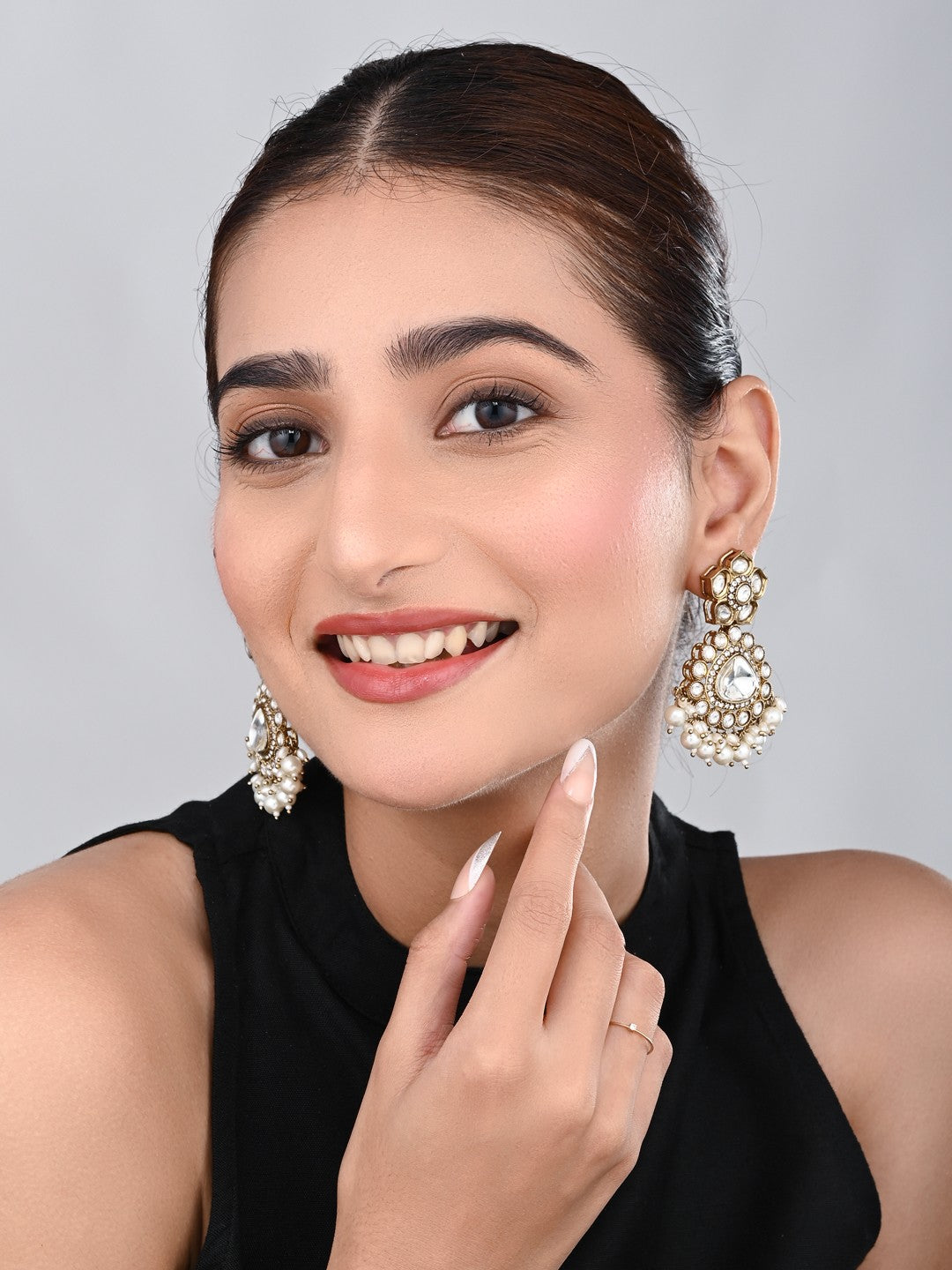 Gold plated Kundan & Pearl drop Earrings