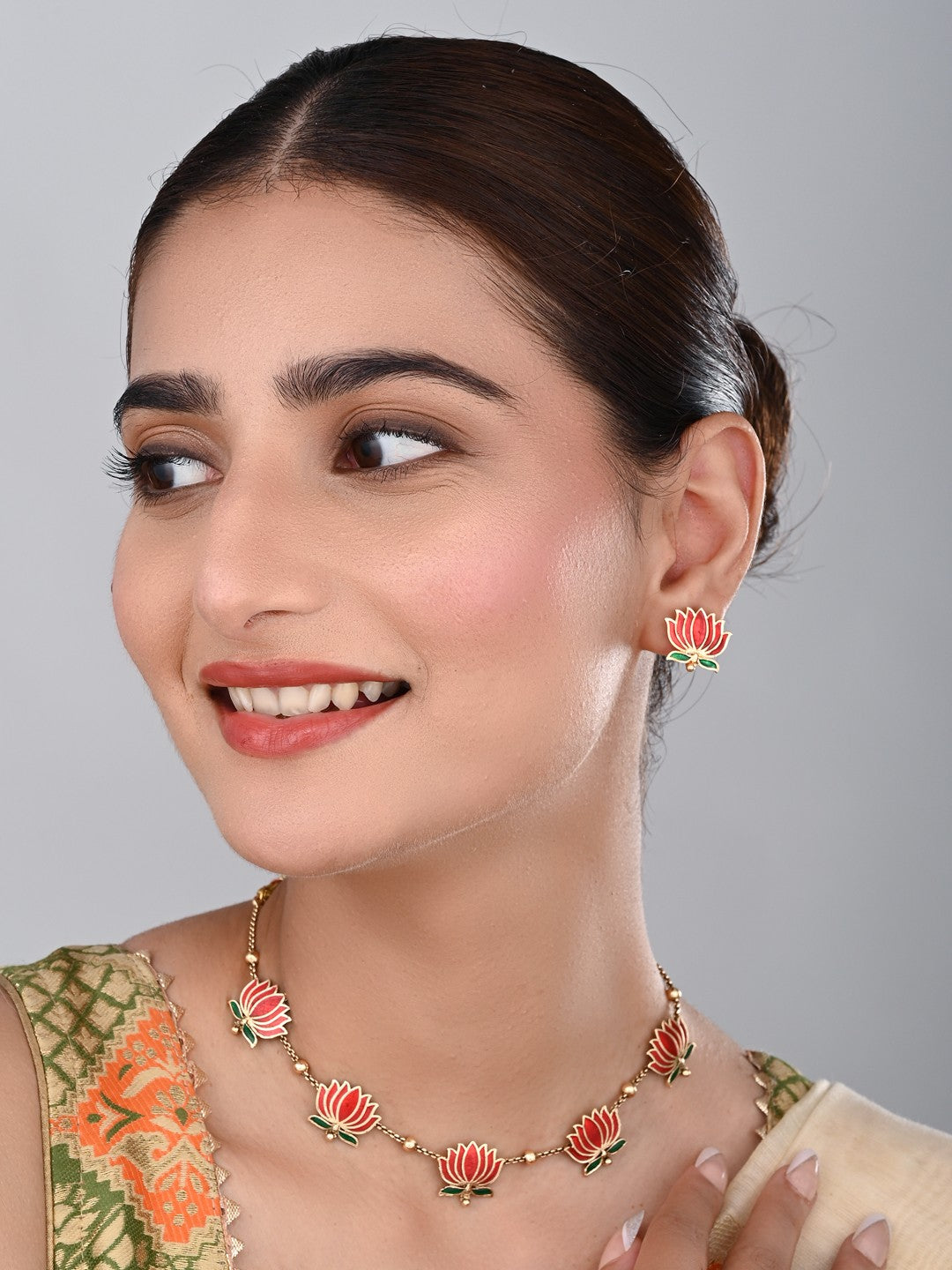 Gold Plated Delicate Lotus Necklace Set - Red