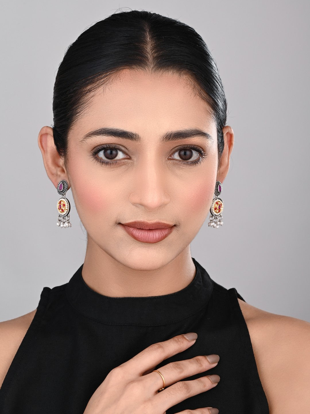 Stones & beads Circular Drop Earring - Pink