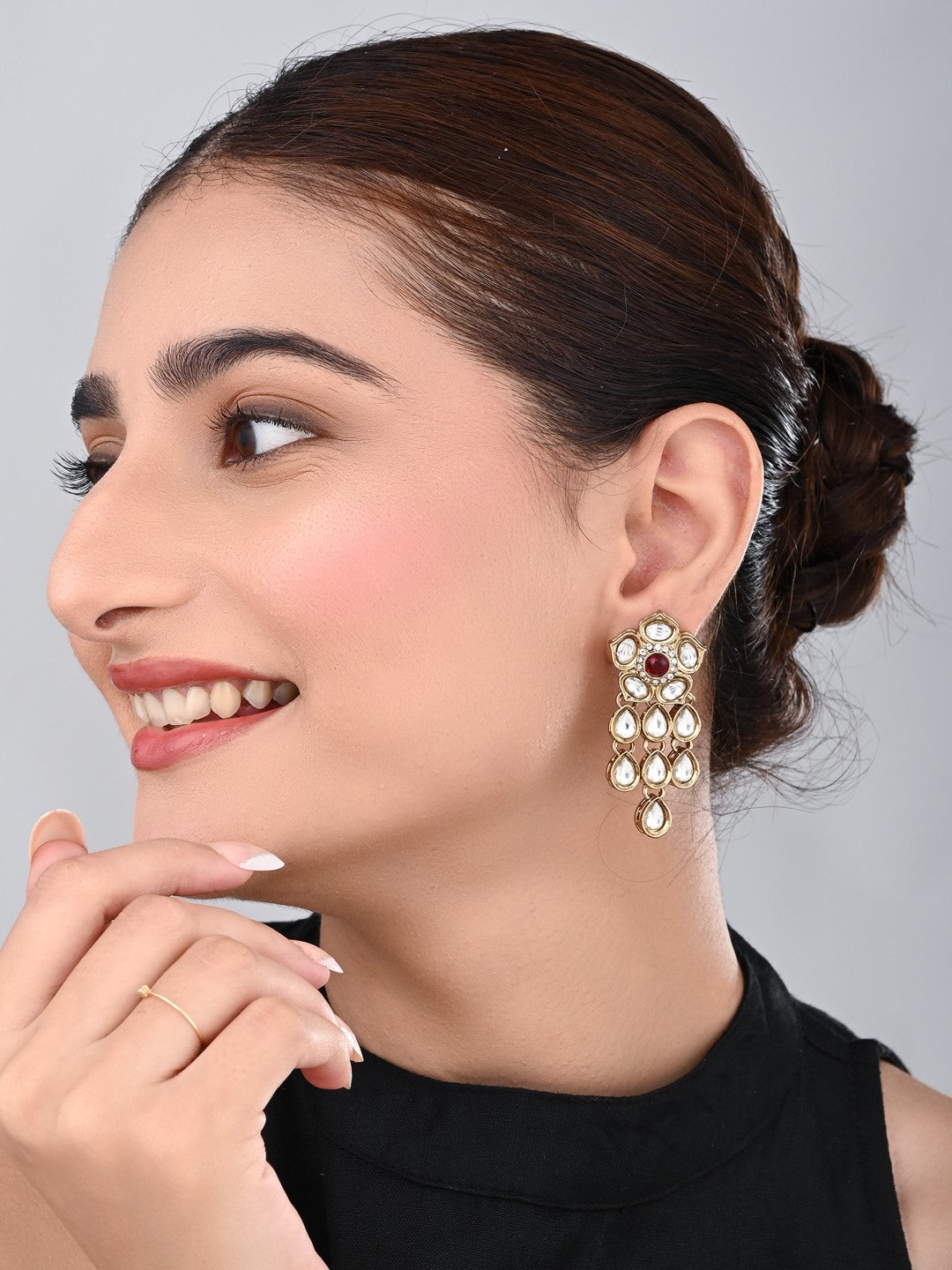 Gold plated Kundan flower drop Earrings - Red