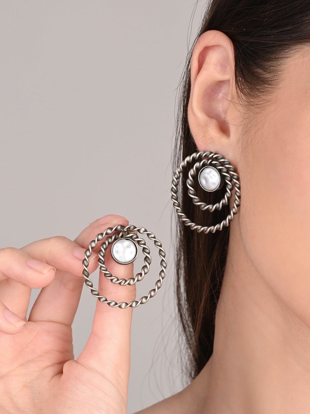 Circular Studs in silver Oxidised finish