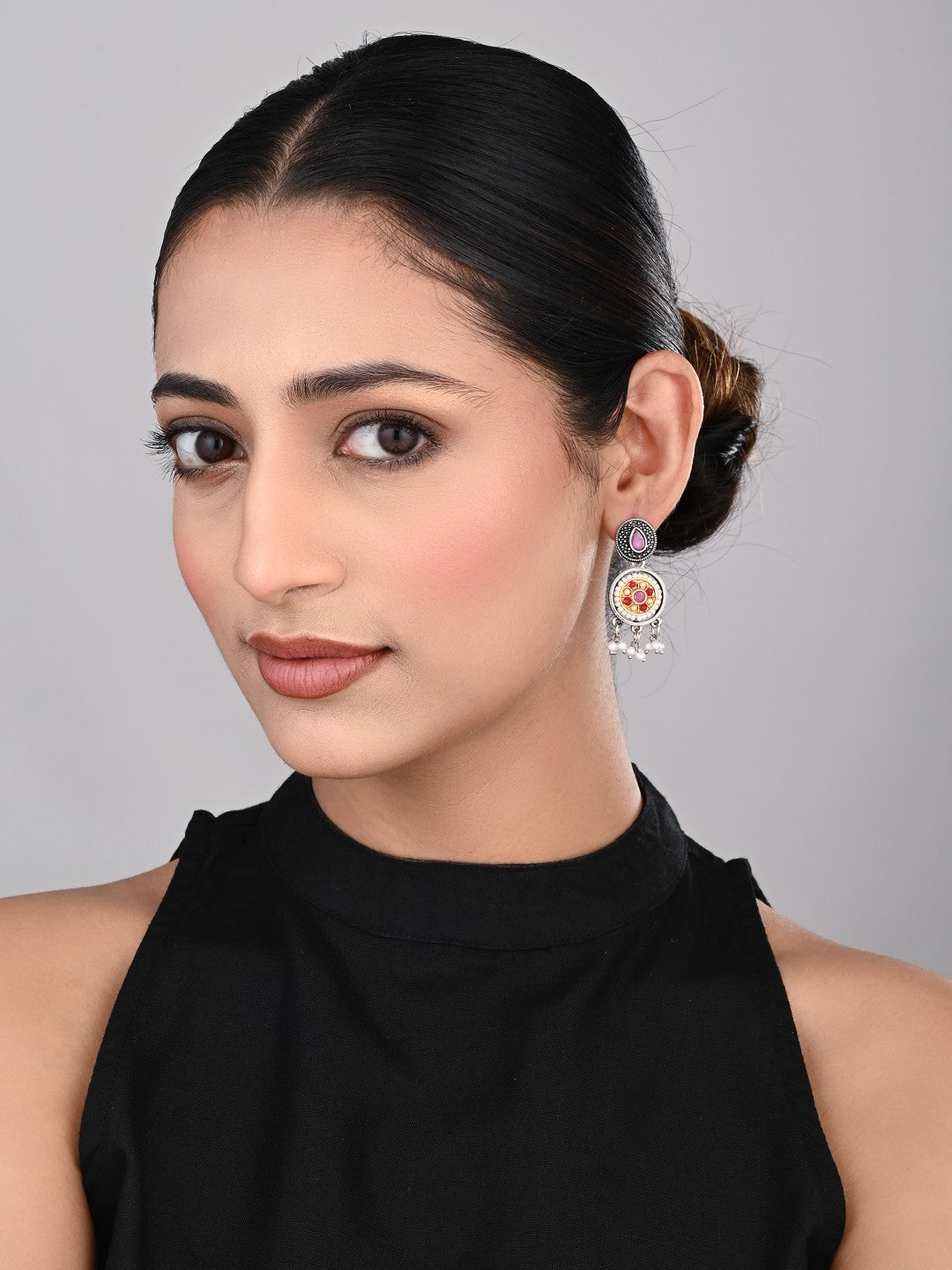 Stones & beads Circular Drop Earring - Pink