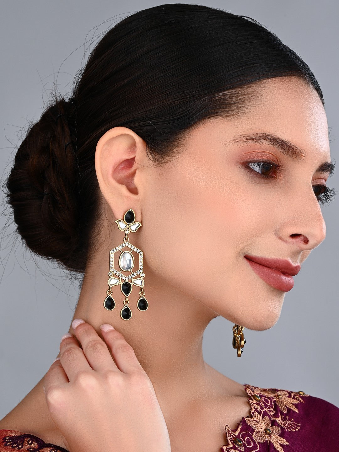 Vanya Black Kundan Geometric Drop Earrings