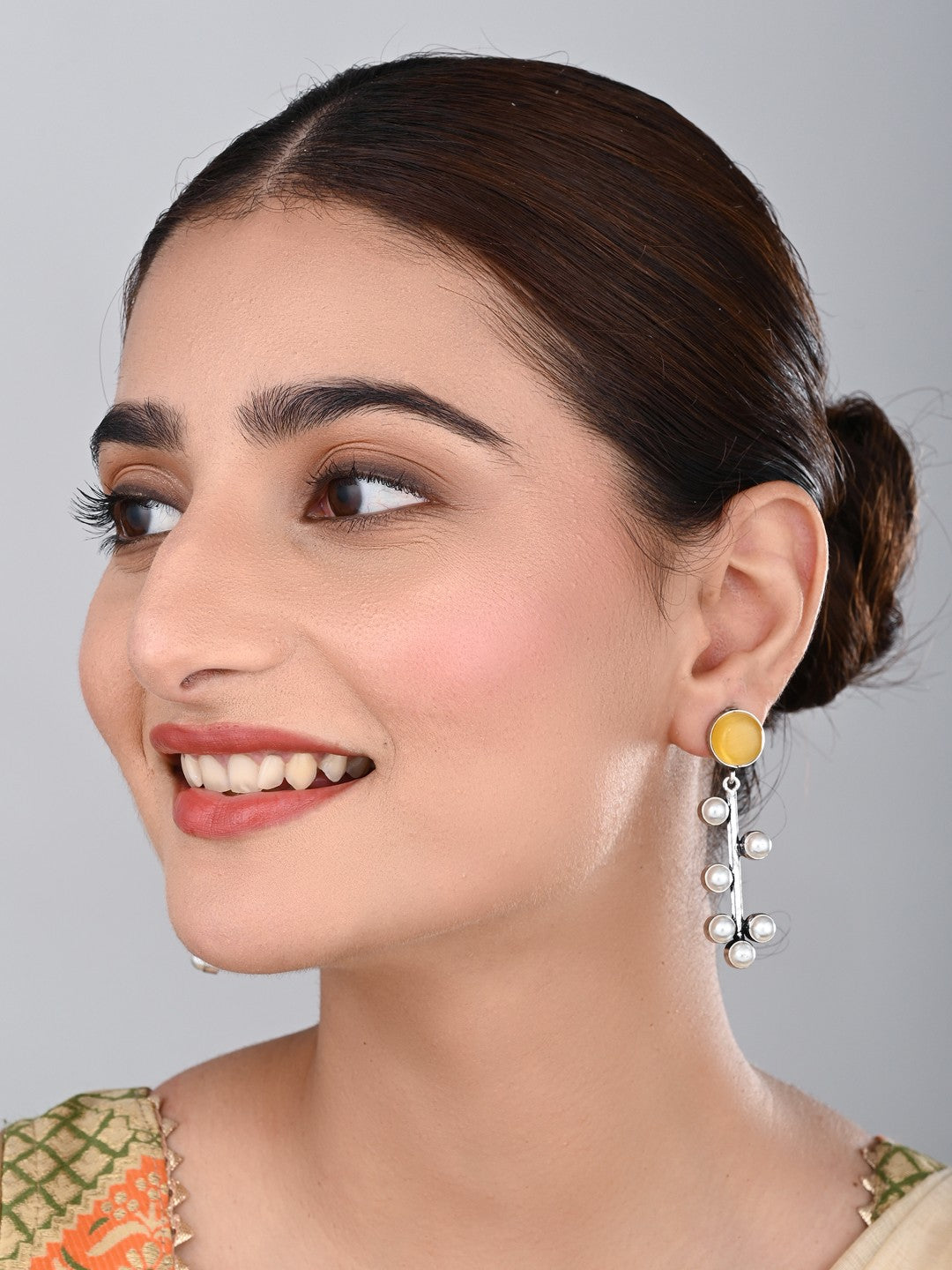 Yellow Stone & pearl drop Earring