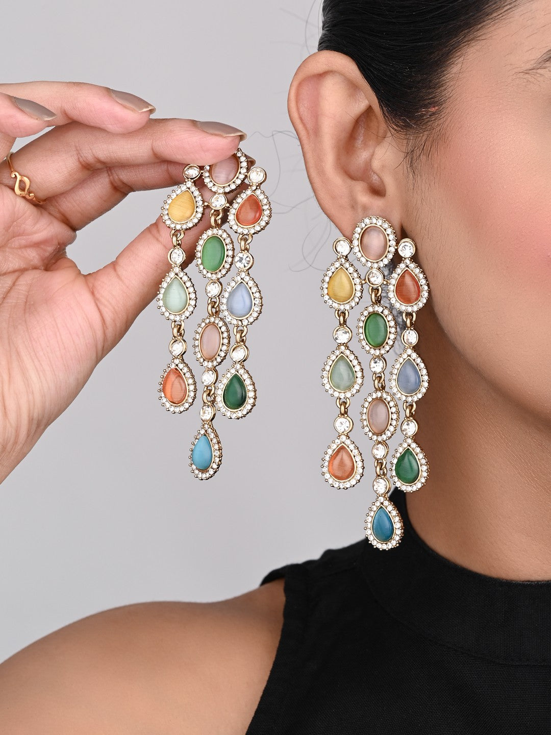 Chandelier Drop Earring Multi col