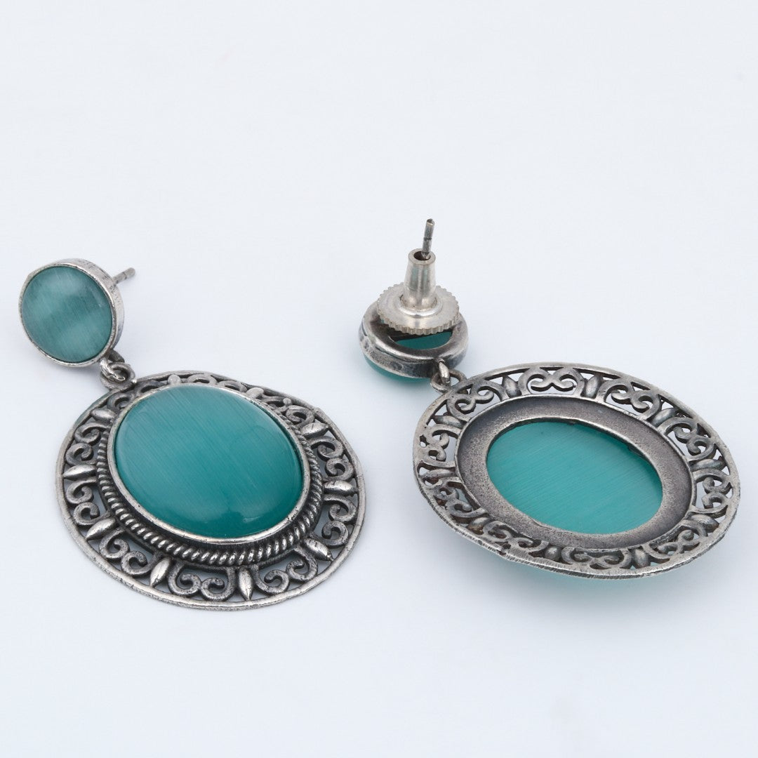 Oval Drop Earring in Silver frame with filigree Turq