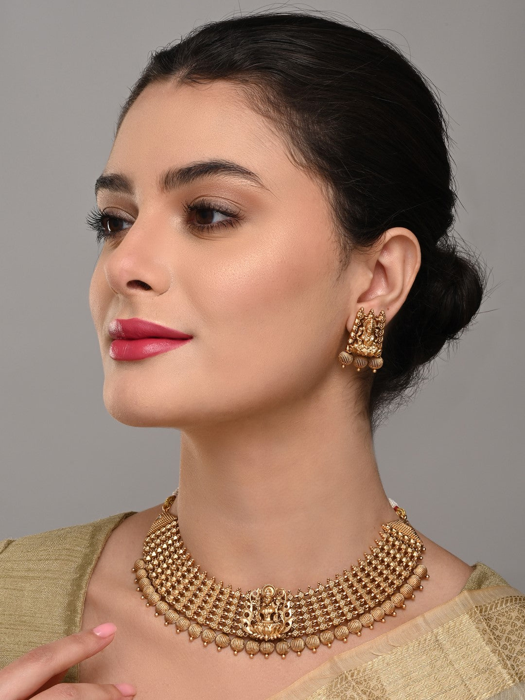 Laxmi Temple Choker Necklace Set