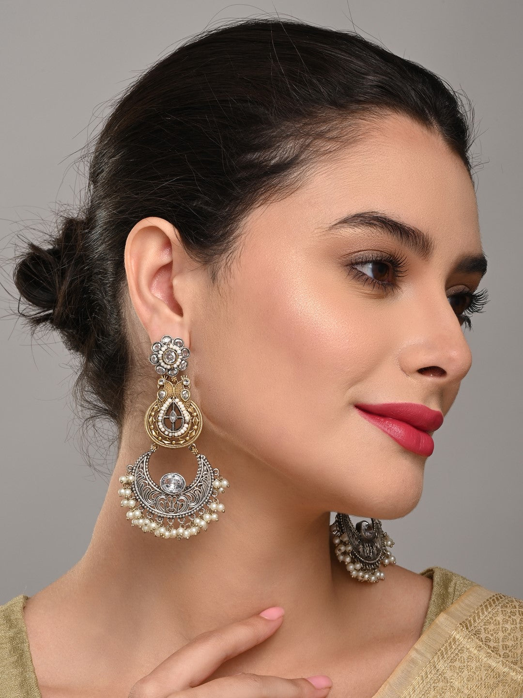 Dual-Tone Chandelier Earrings with Filigree Elegance