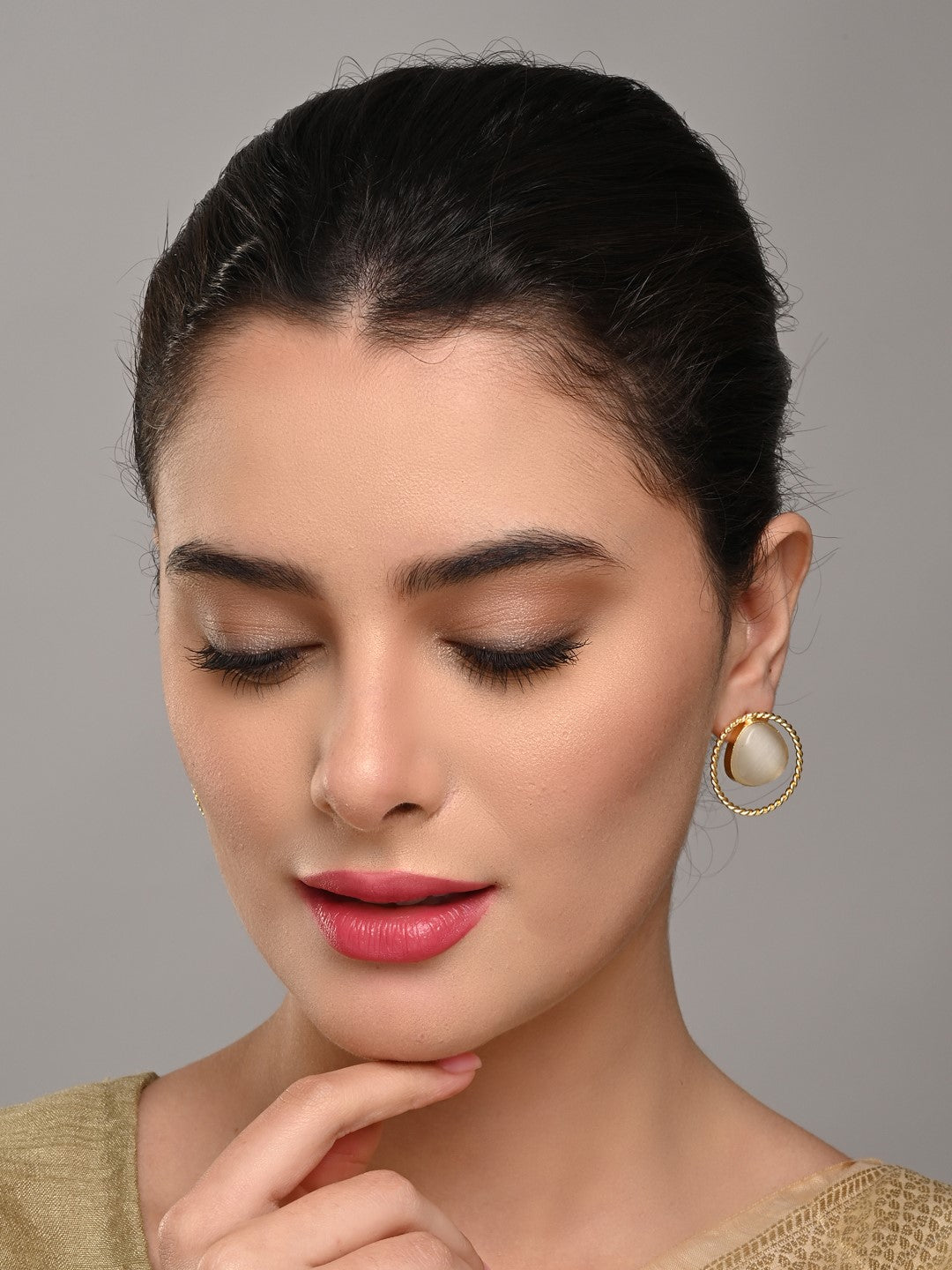 Gold plated geometric studs White