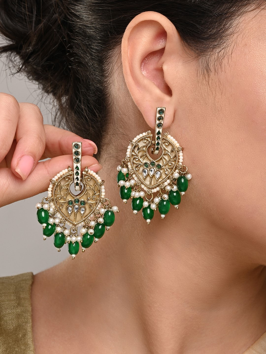 Pear-Shaped MOP Drop Earrings with Green Pearl Charm