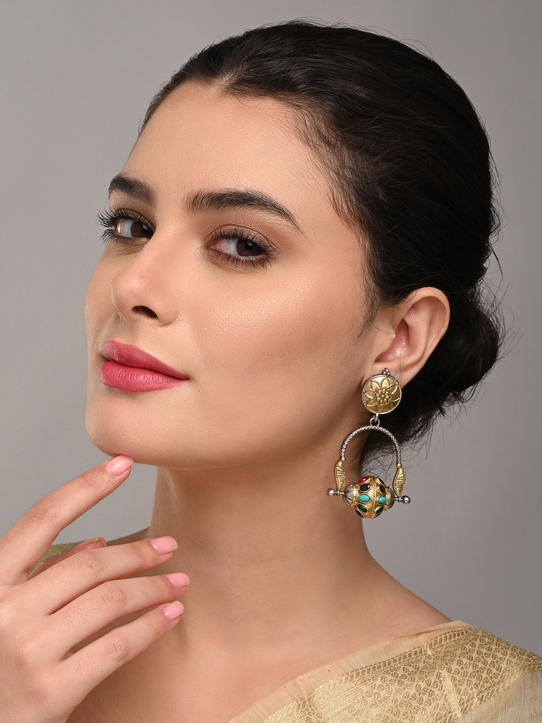 Elegant Dual-Tone Drop Earrings