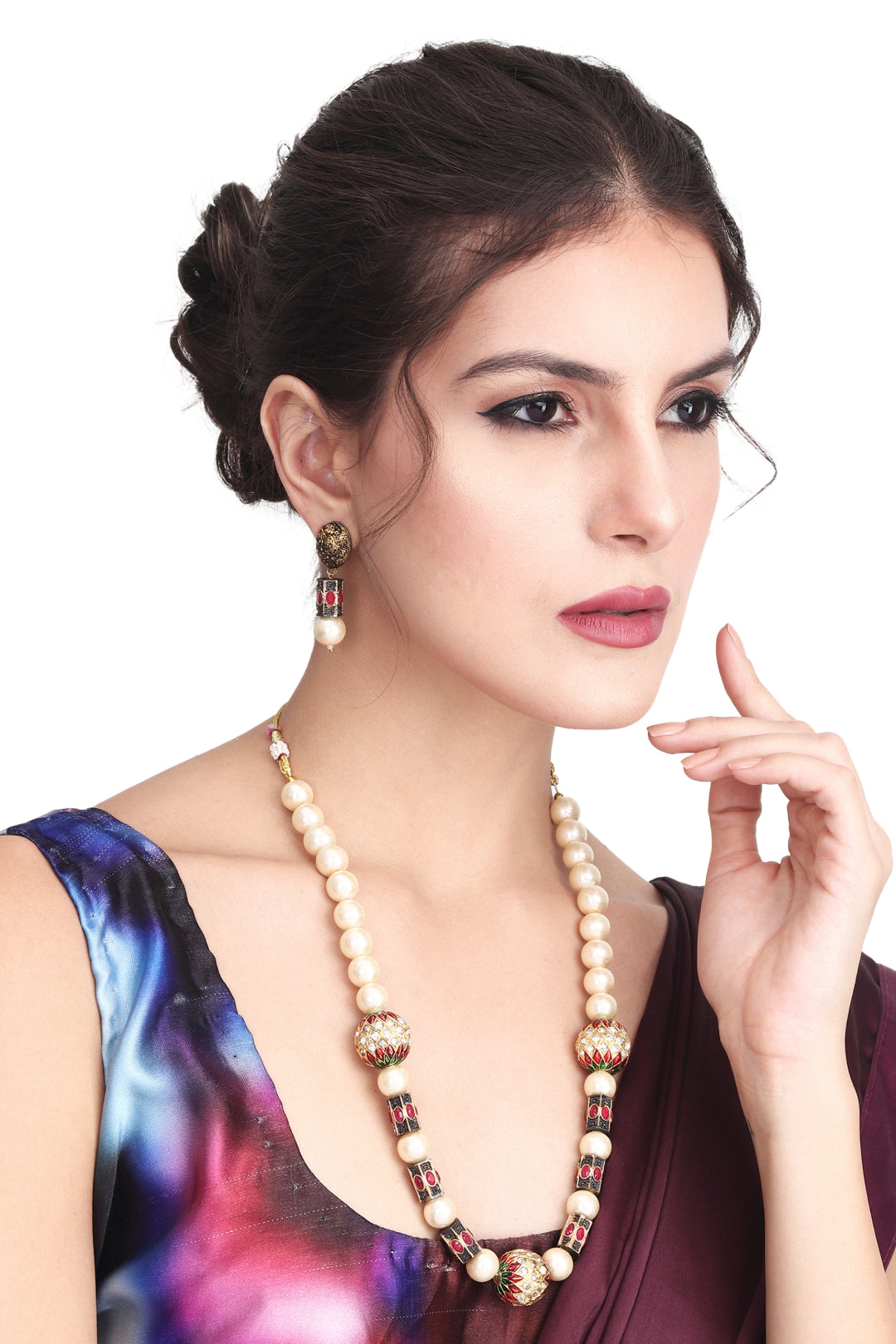 Handcrafted Metallic beads Necklace