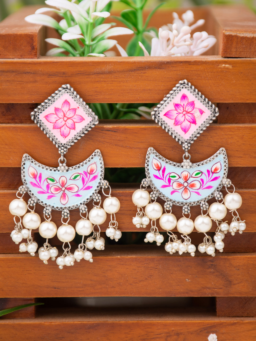 Hand painted chandbali
