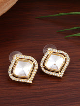 Gold plated Kundan Stud earring