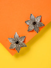 Flower Shaped Stud Earring