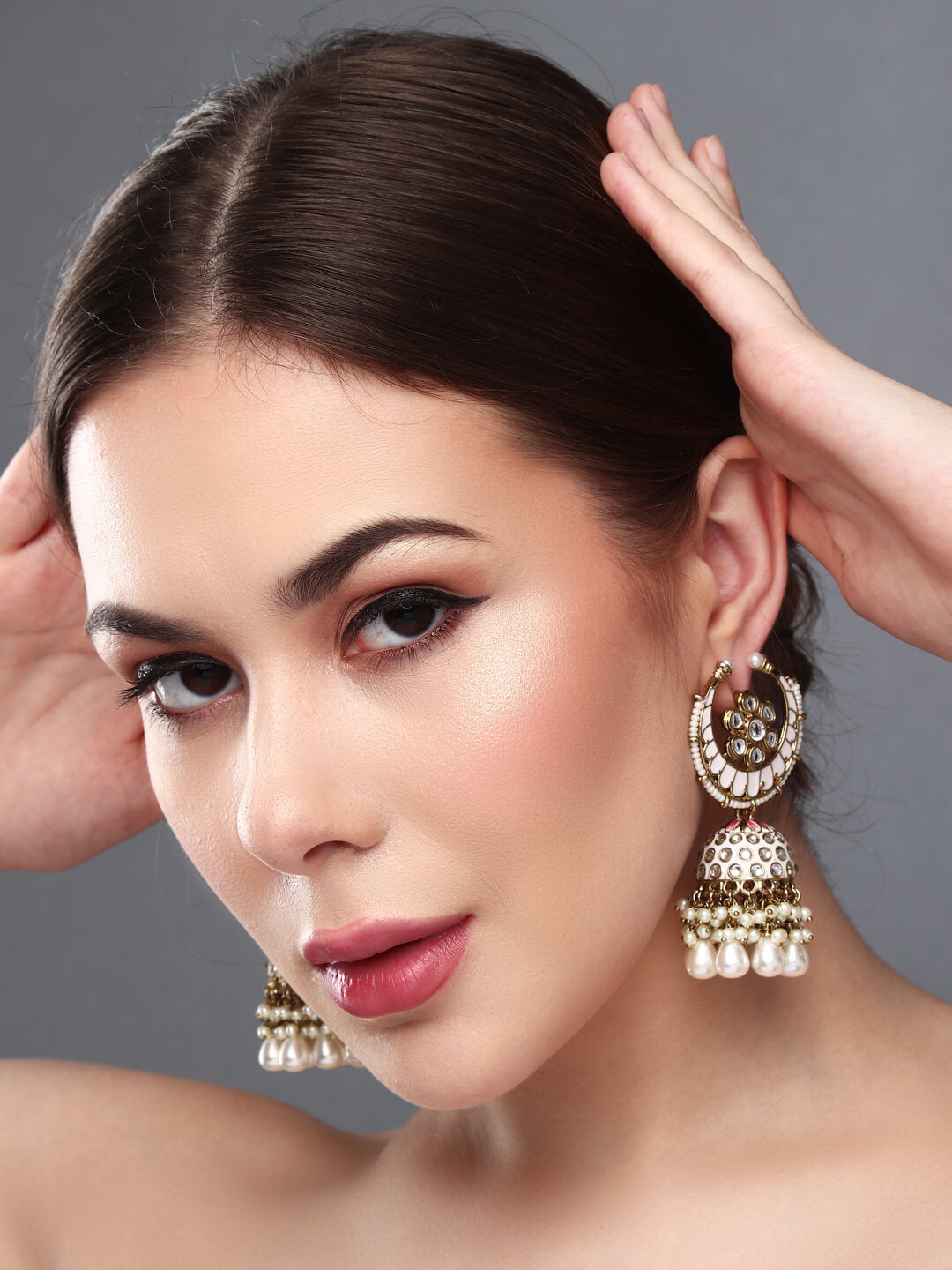 Gold plated kundan & Meenakari Jhumka Earring Pink