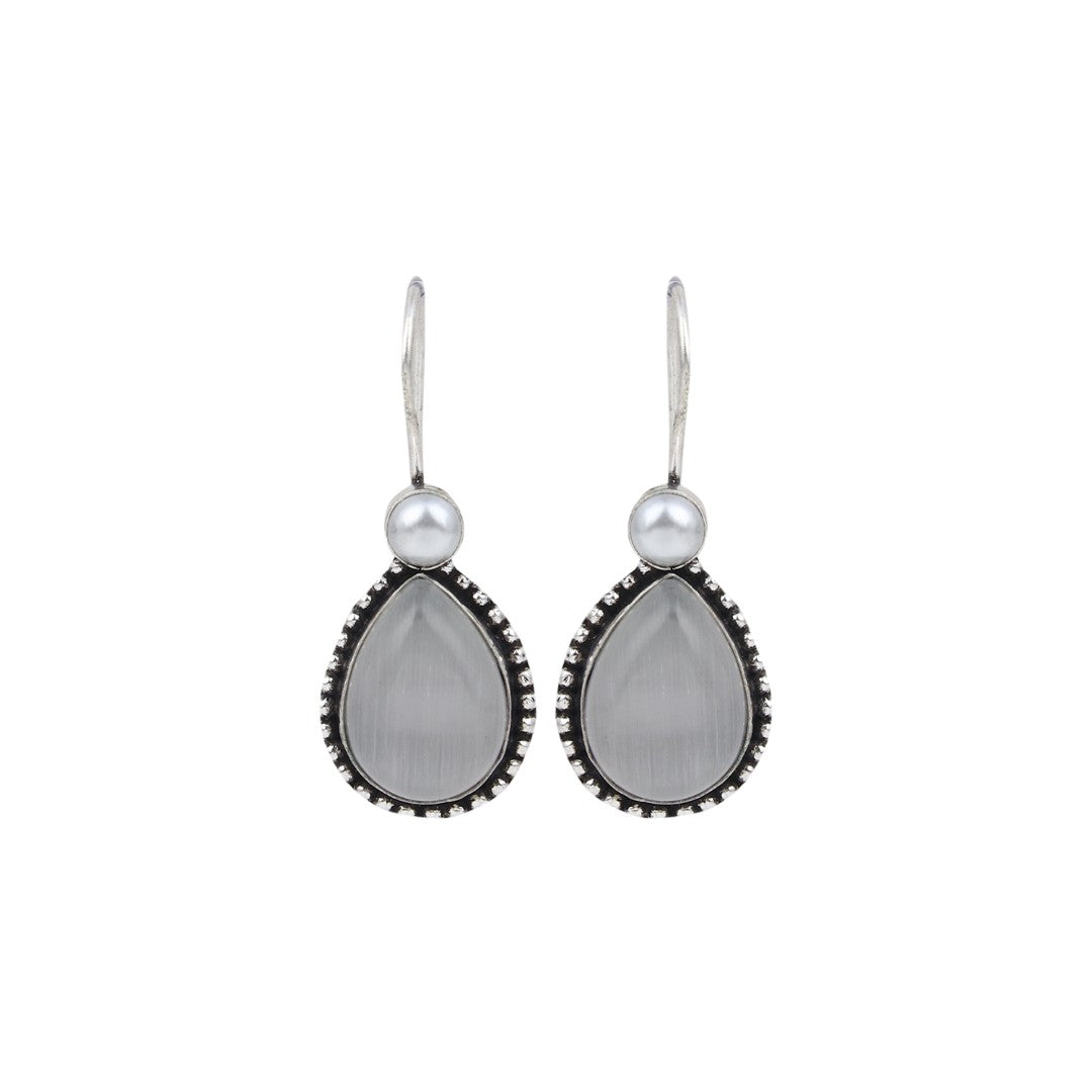 Set of two Monalisa drop earrings - White & Sage