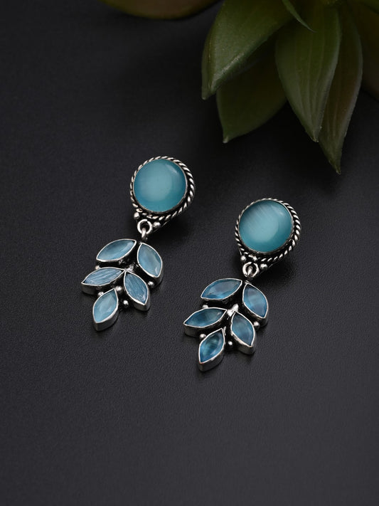 Silver Oxydised finish Below stone work drop earring