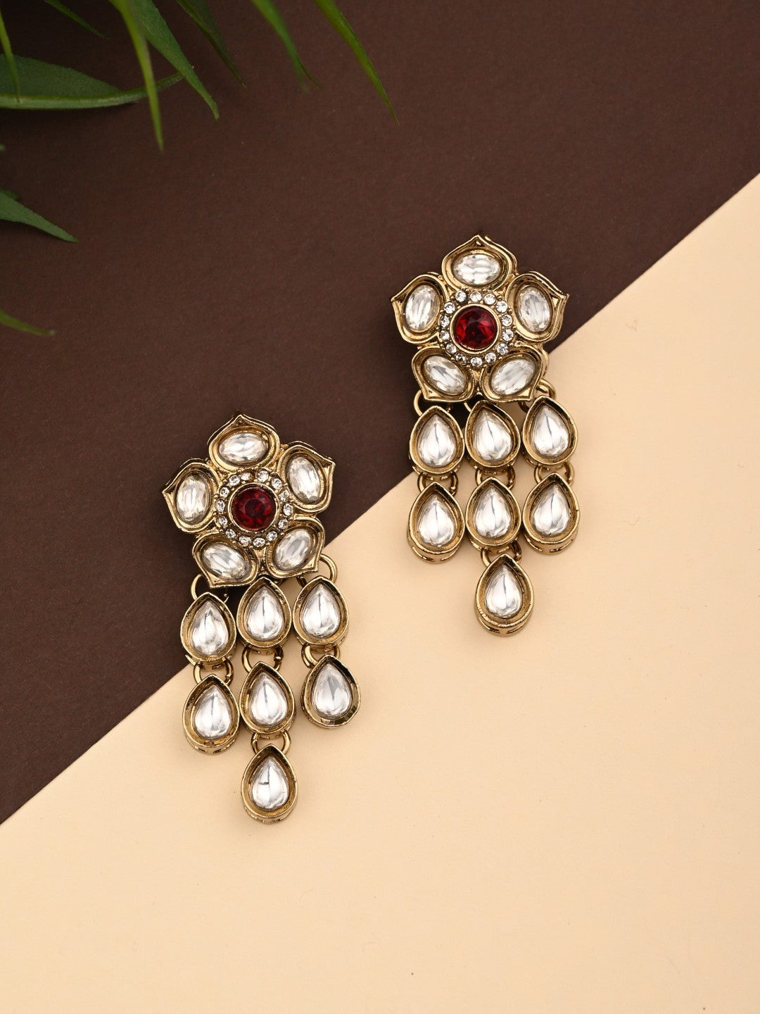 Gold plated Kundan flower drop Earrings - Red