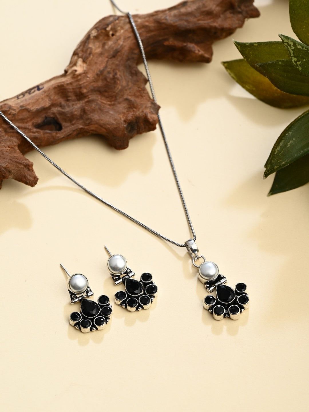 Floral Crystal Pendant Necklace Set with Matching Stud Earrings - Black
