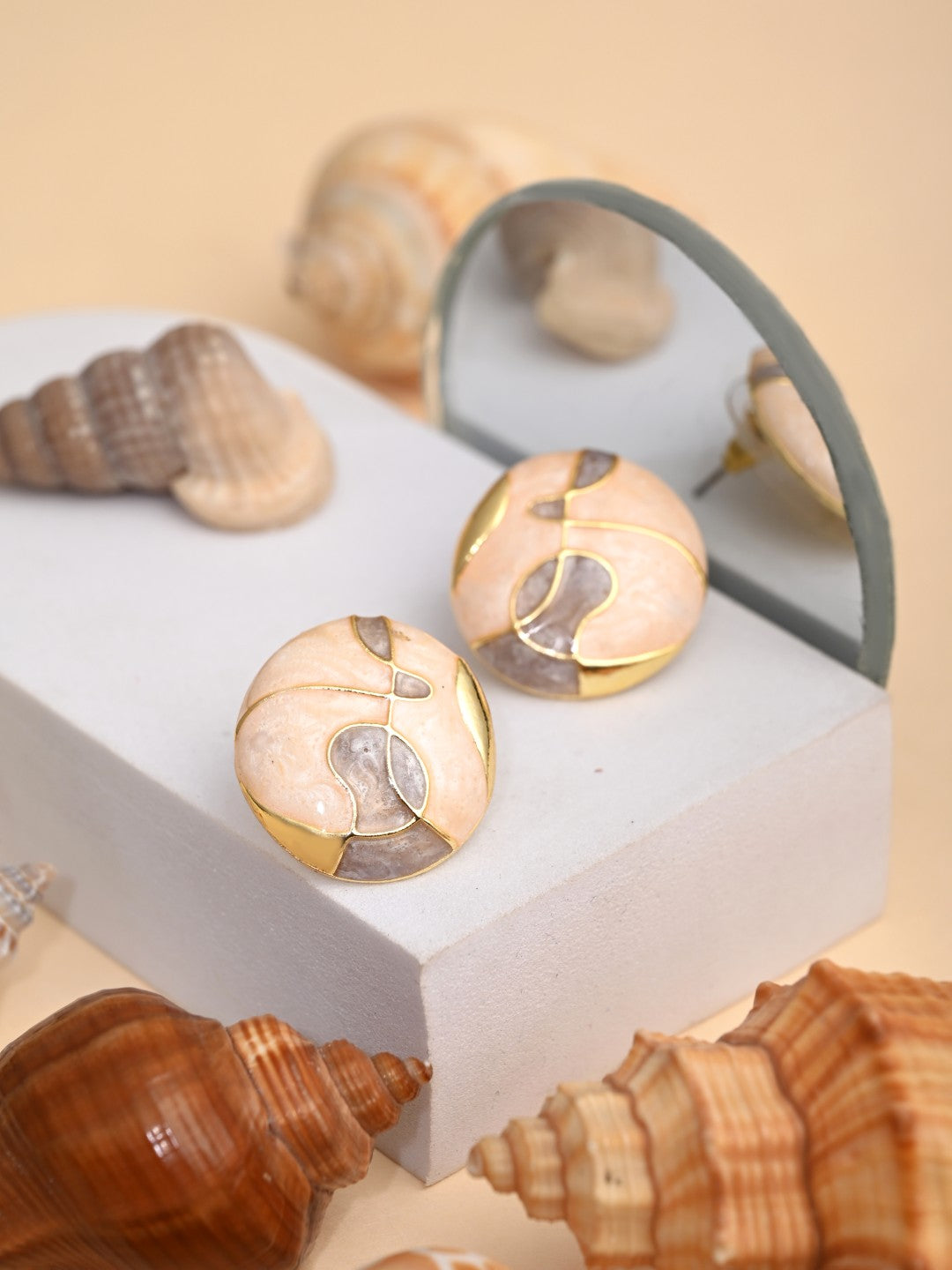 Enamelled Pink coloured Stud earring