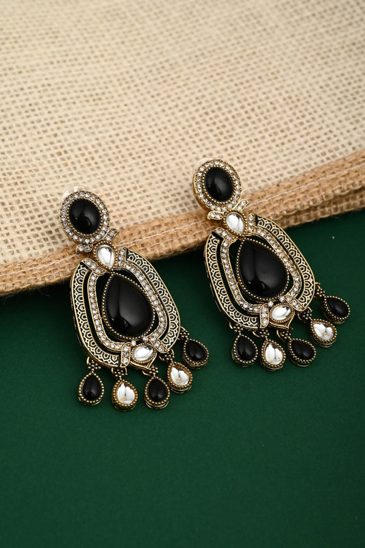 Elegant Crystal Teardrop Statement Earrings - Black