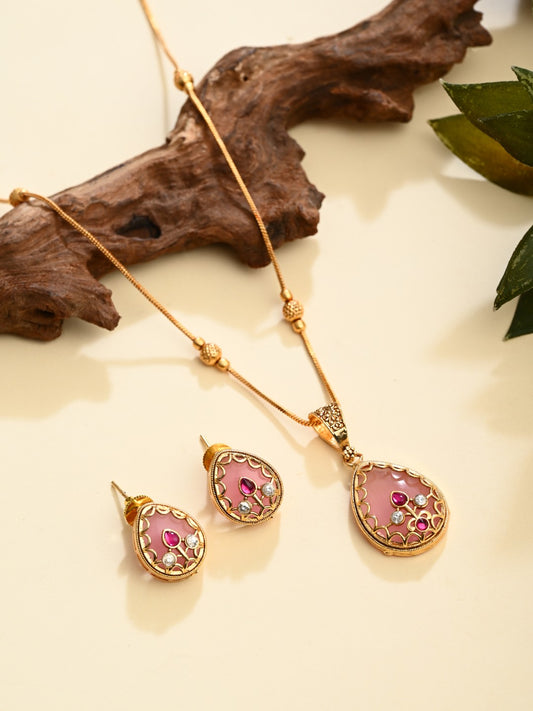 Tear drop Stone Kundan Pendant Necklace & Stud Earrings Set Pink