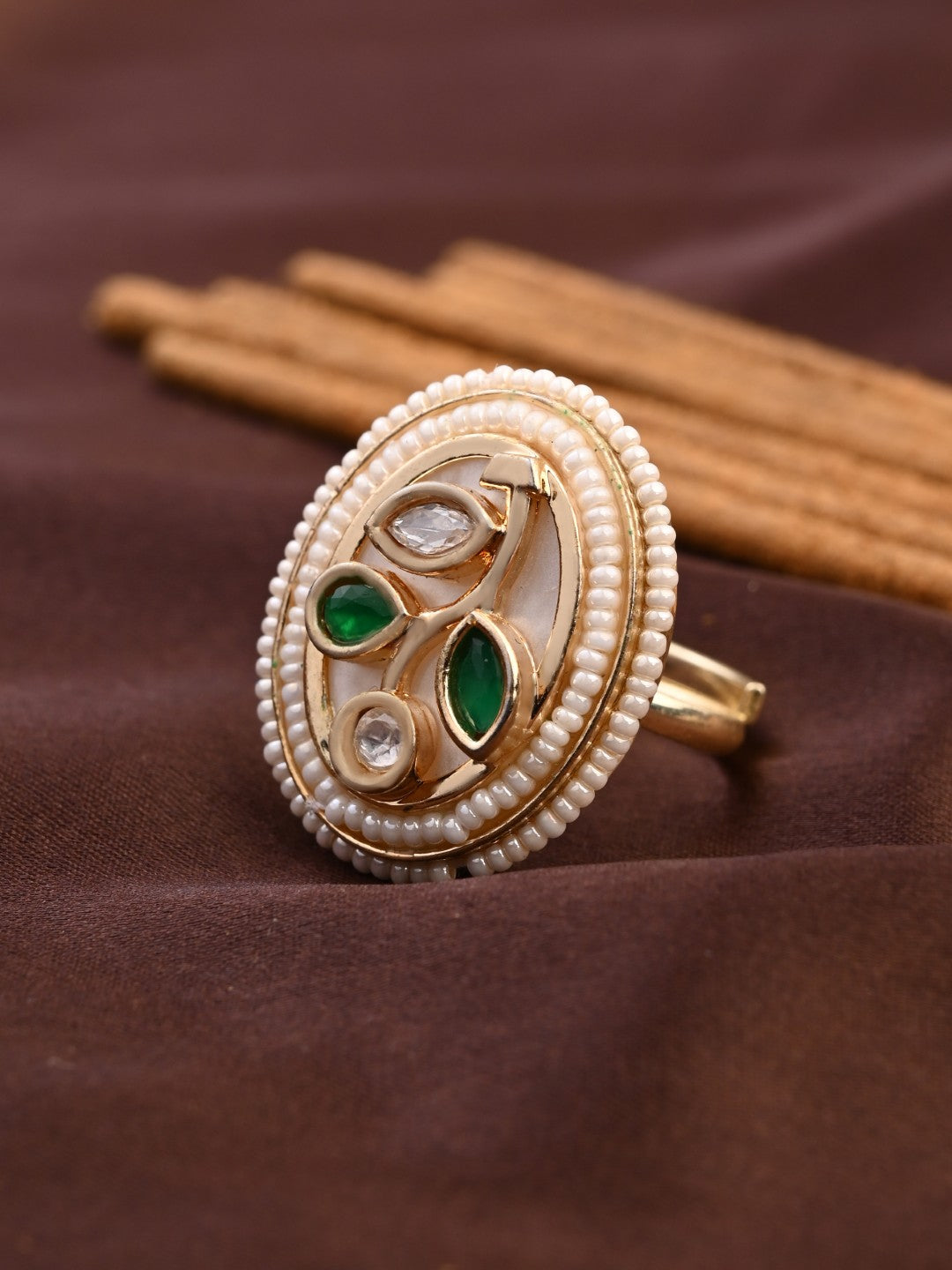 Oval Mother of Pearl Leaf Motif Brass Ring