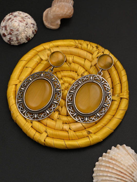 Oval Drop Earring in Silver frame with filigree Yellow