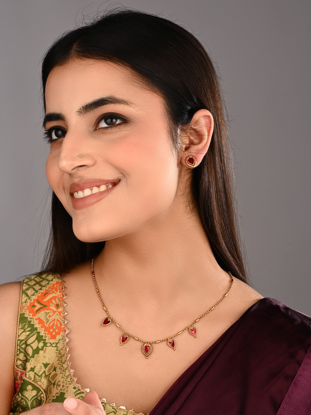 Elegant Red Meenakari Pendant Necklace Set