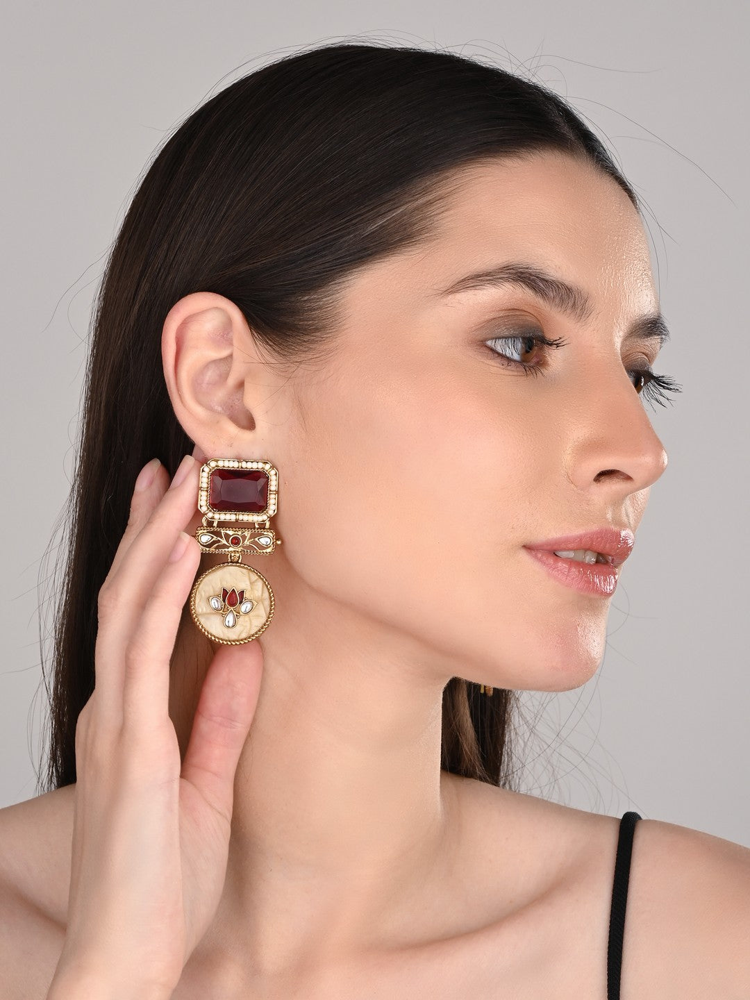 Gold-Plated Geometric Drop Earrings with MOP Filigree Red