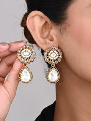 Gold plated Flower Stud with tear drop earring - White