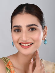Pearl & Stone tear drop earring - Blue