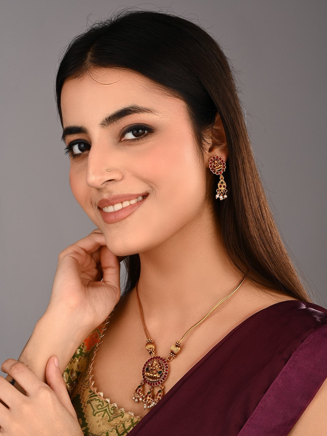 Traditional Lakshmi Pendant Necklace Set