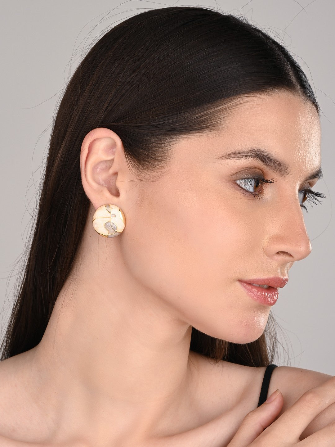 Enamelled Pink coloured Stud earring