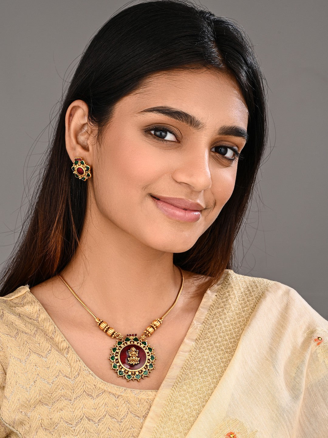 Antique Gold Goddess Motif Temple Necklace Set Red