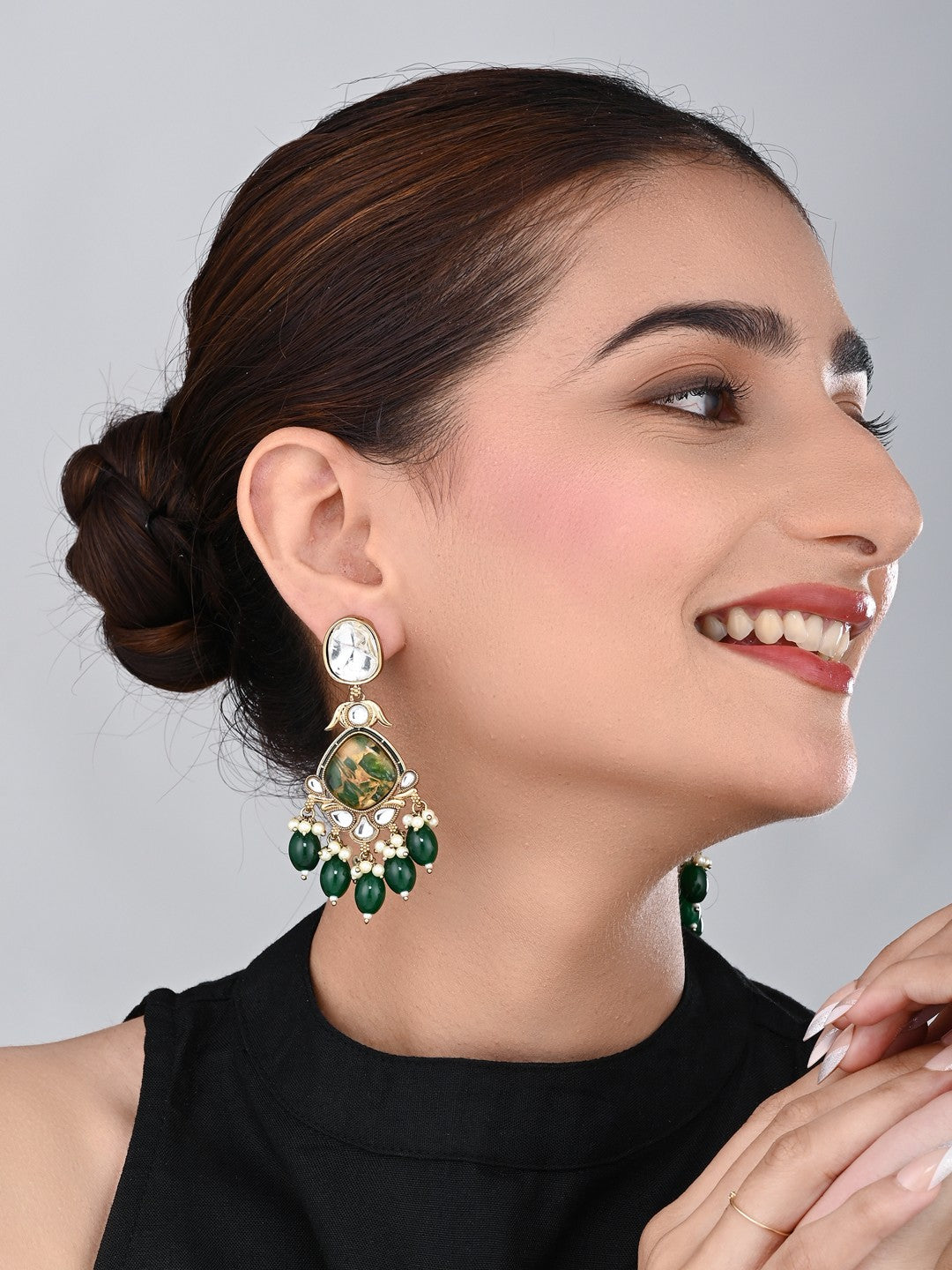 Gold plated two tone Pear shaped stone drop earring - Green