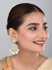 Contemporary Kundan chandbali