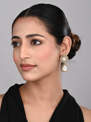 Gold plated Flower Stud with tear drop earring - White