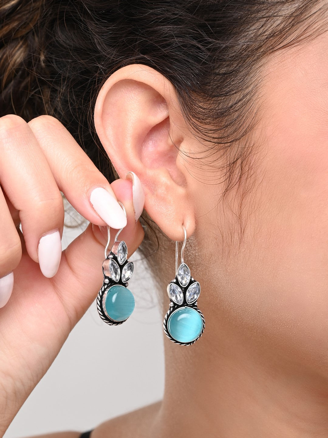 Contemporary Geometric drop earring Blue