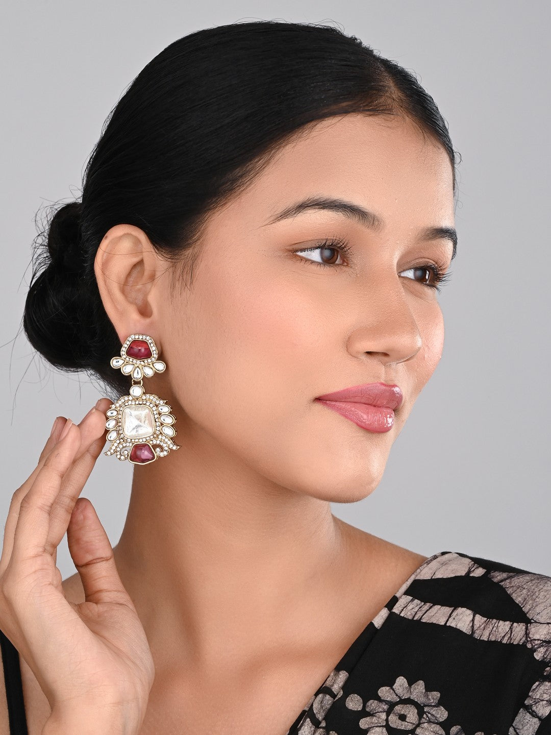 Gold plated kundan Drop Earrings red