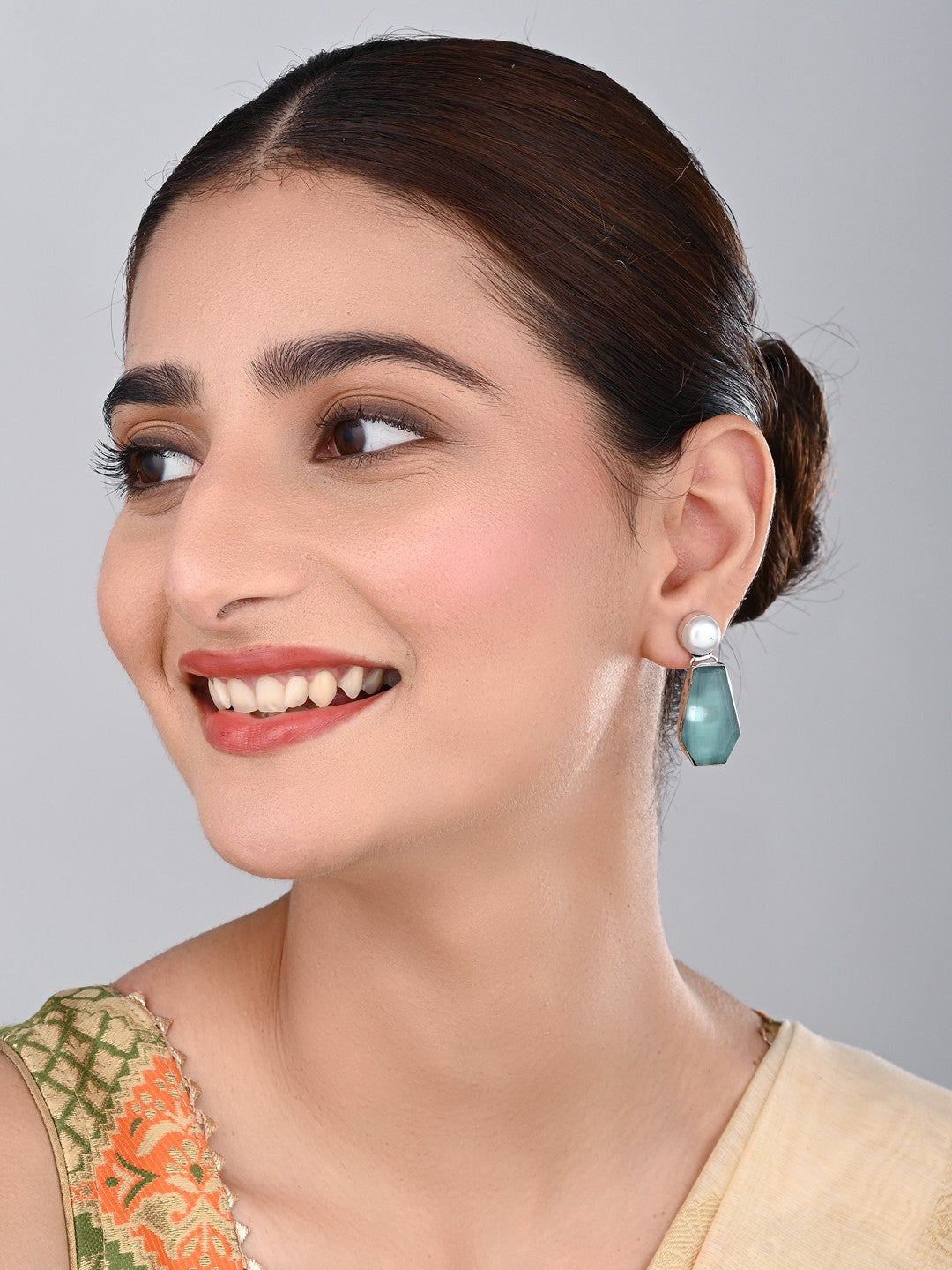 Women Silver-Plated Contemporary Drop Earrings - Blue