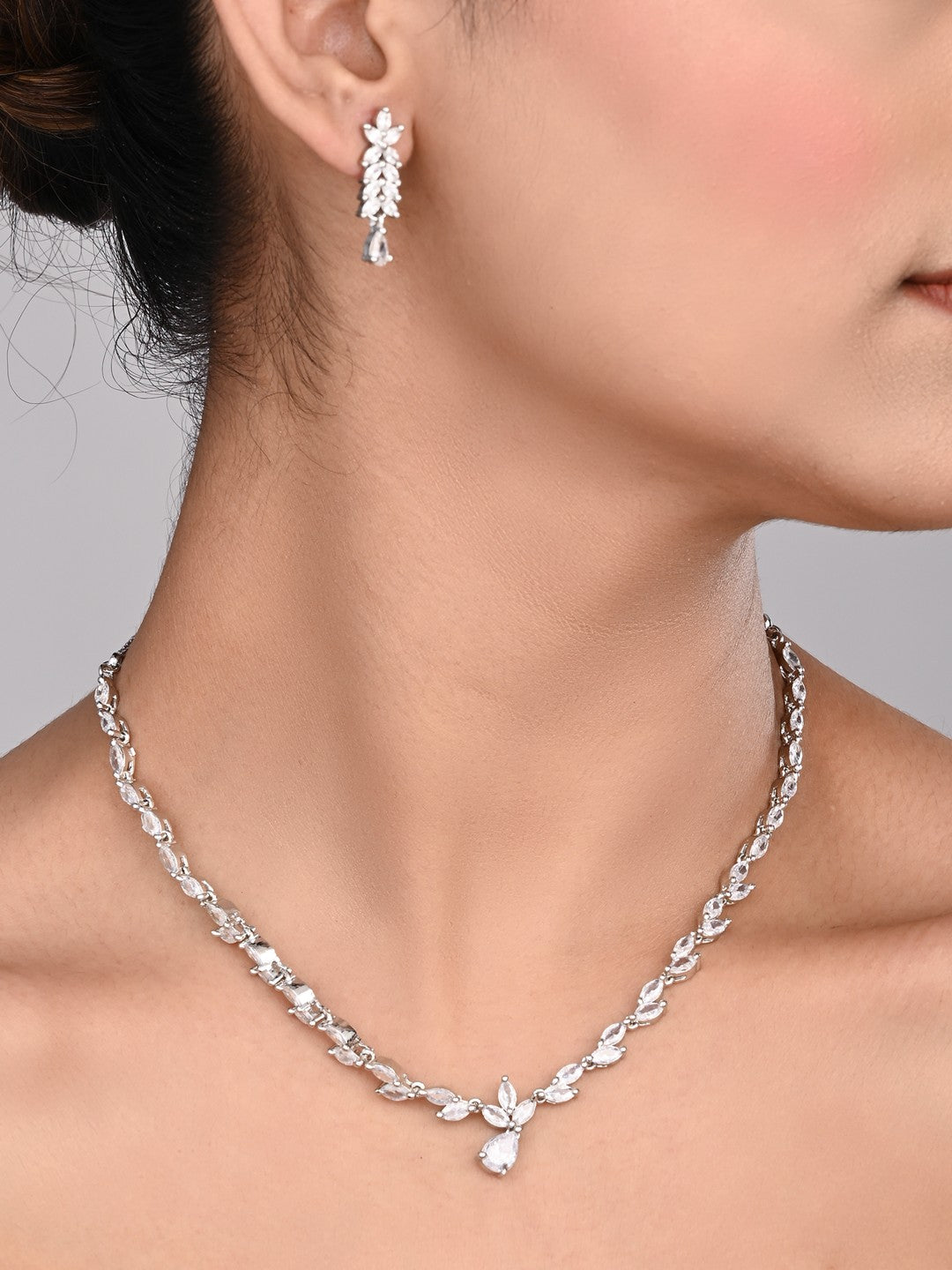 Silver-Tone Teardrop Necklace Set