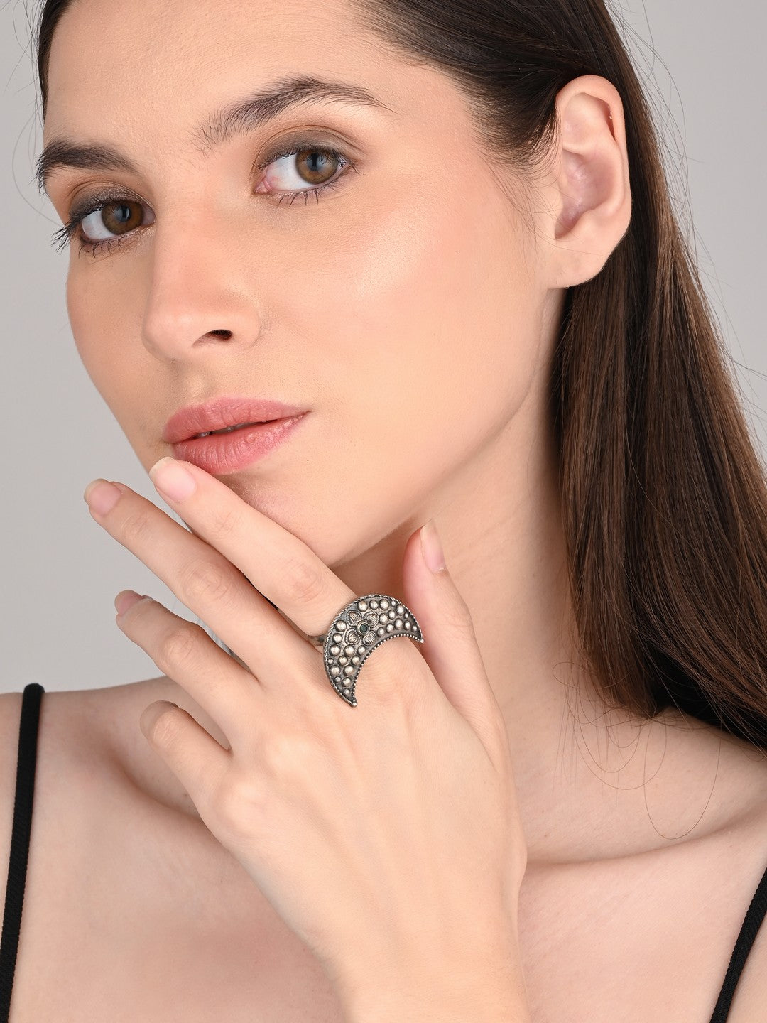 Crescent shaped Adjustable ring