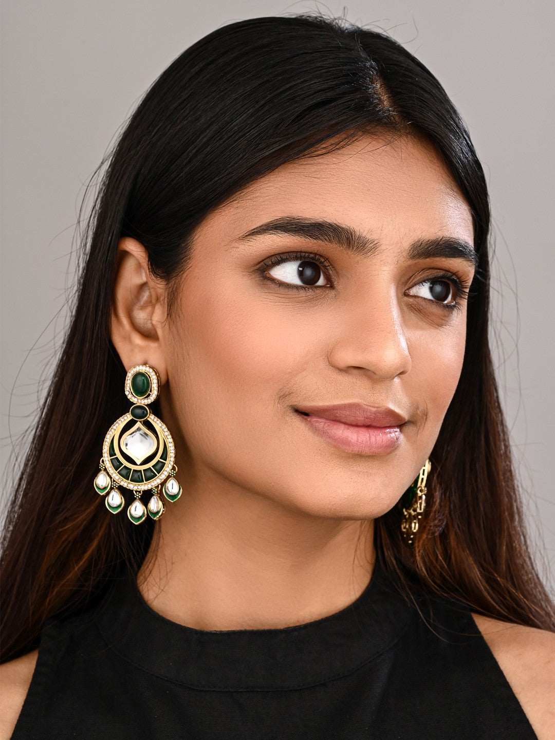 Kundan Chandbali Earrings with Teardrop Danglers- Green