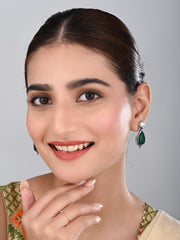 Pearl & Stone tear drop earring - Green