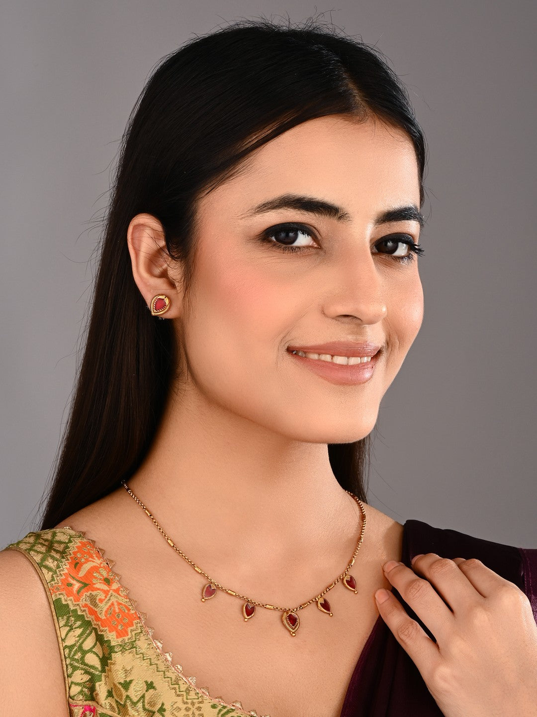 Elegant Red Meenakari Pendant Necklace Set