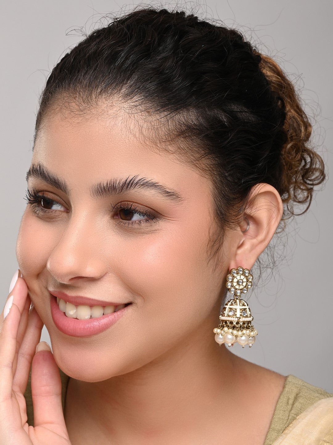 Gold plated kundan & White Meenakari Jhumka Earring