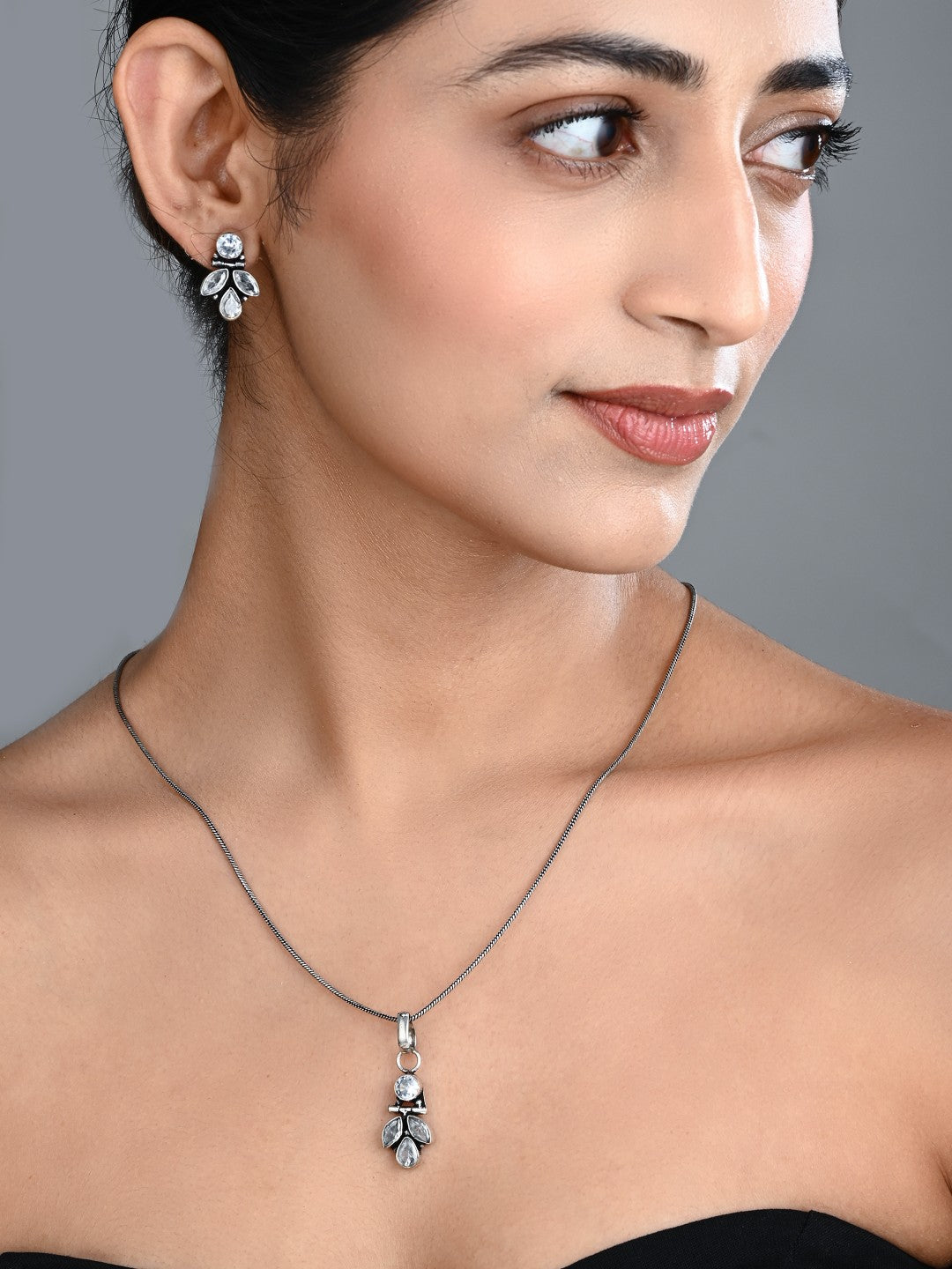 Elegant Crystal Pendant Necklace Set with Matching Drop Earrings - White